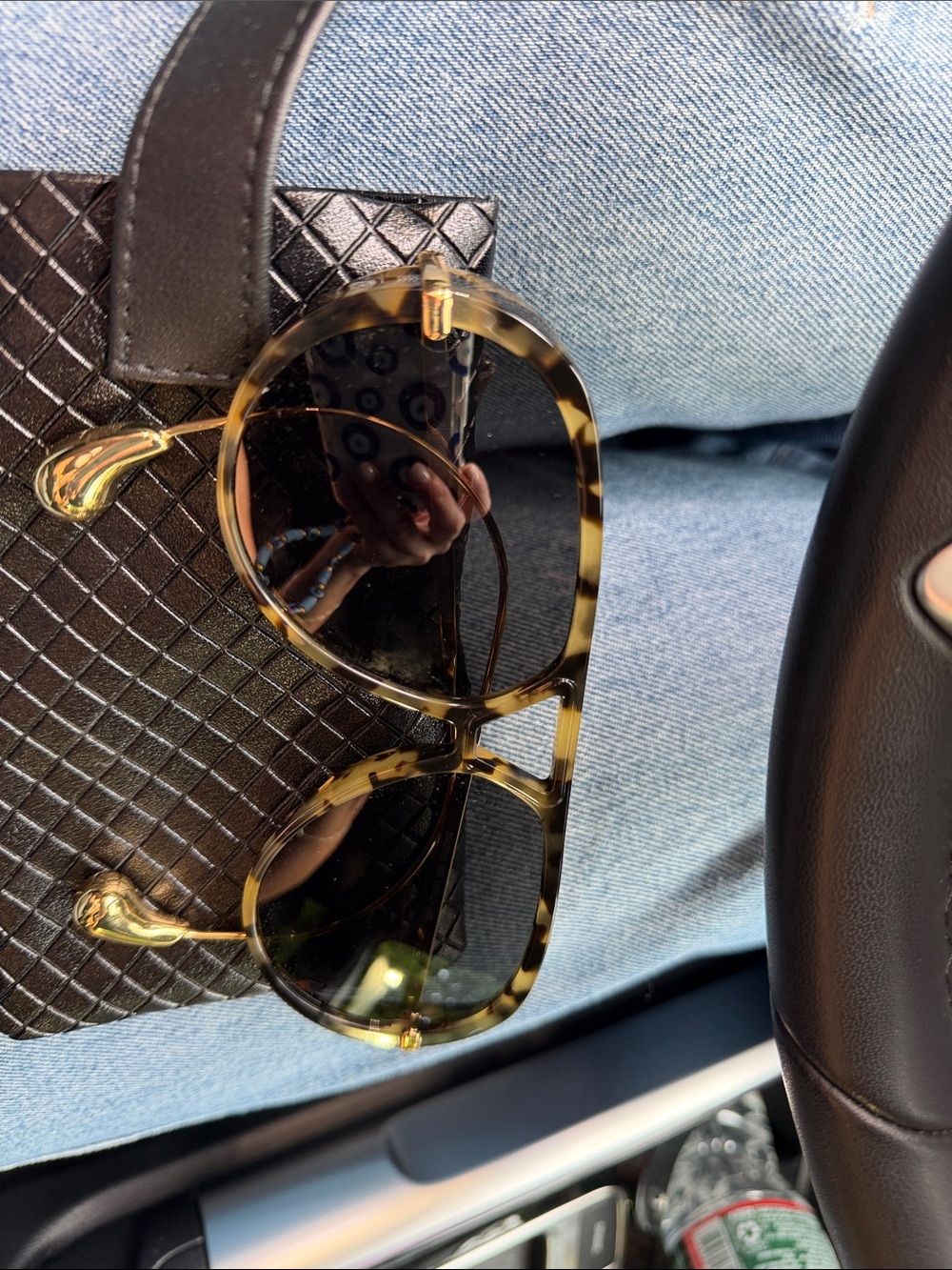 Tortoiseshell Oversized Sunglasses - Brown Lenses - Picture 3 of 6
